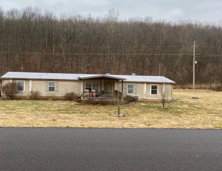 Township Road 159, West Lafayette, OH 43845, Sheriff Sale 165,900