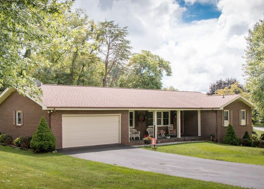 Southern View Rd, Bristol, VA 24202, Sheriff Sale 161,900 2BD