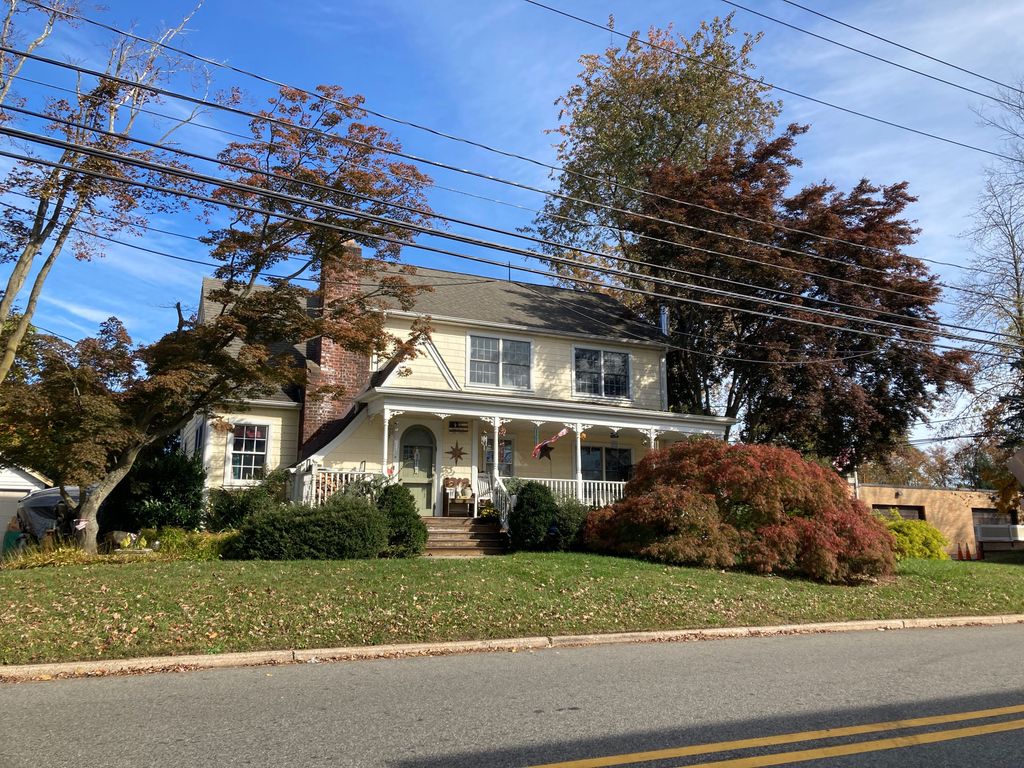 Paris Ave, Northvale, NJ 07647, Sheriff Sale - $209,300 - 3BD / 2BH