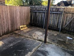Foreclosure Listing in WOODLAND DR APT A NEW ORLEANS, LA 70131