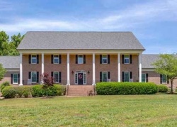 Foreclosure Listing in CEDARWOOD DR LOUISBURG, NC 27549