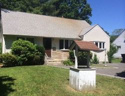 Foreclosure Listing in UDALL RD BAY SHORE, NY 11706