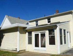 Foreclosure Listing in GLADSTONE ST CRANSTON, RI 02920