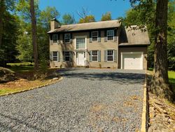  Locust Dr, East Stroudsburg PA