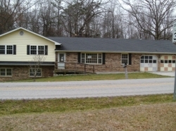  State Garage Rd, Whitley City KY