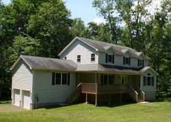 Foreclosure Listing in ROCK LEDGE DR CRESCO, PA 18326