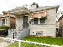 Foreclosure in  S BENSLEY AVE Chicago, IL 60617