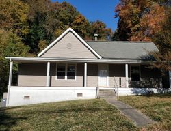 Foreclosure Listing in FRONT ST HARRIMAN, TN 37748