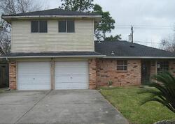  Georgianna Dr, Pasadena TX