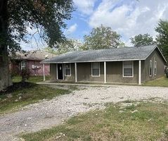 Foreclosure Listing in CYPRESS AVE CROSBY, TX 77532