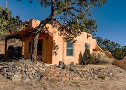 Foreclosure Listing in SAN SEBASTIAN RD SANTA FE, NM 87505