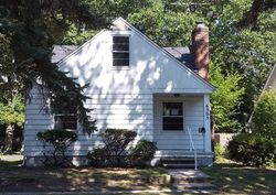  Tall Oaks Dr, Mentor OH