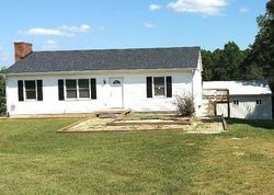 Foreclosure Listing in LEESVILLE RD HUDDLESTON, VA 24104