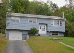 Foreclosure Listing in WILLOW LN LEDYARD, CT 06339