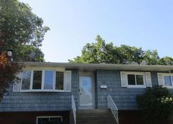 Foreclosure Listing in SHARON DR PATCHOGUE, NY 11772