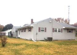 Foreclosure Listing in WALKER AVE WEST BERLIN, NJ 08091