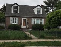 Foreclosure Listing in LIBERTY ST UNIONDALE, NY 11553