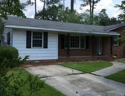 Foreclosure Listing in MCLEAN DR DILLON, SC 29536