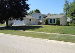 Foreclosure in  W SUMMIT DR Grayslake, IL 60030