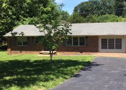 Foreclosure Listing in SANDERSON DR HOPKINSVILLE, KY 42240