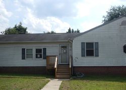 Foreclosure Listing in WOOTTENS LN BURTONSVILLE, MD 20866