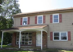 Foreclosure Listing in HURFFVILLE GRENLOCH RD SEWELL, NJ 08080