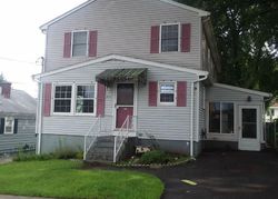 Foreclosure Listing in GROSVENOR AVE PROVIDENCE, RI 02904