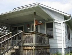 Foreclosure Listing in PINE ST KEWANEE, IL 61443