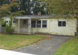 Foreclosure Listing in ESTATE RD MAPLE SHADE, NJ 08052