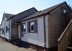 Foreclosure Listing in SUMNER AVE HOQUIAM, WA 98550