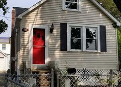 Foreclosure Listing in 14TH AVE WEST BABYLON, NY 11704