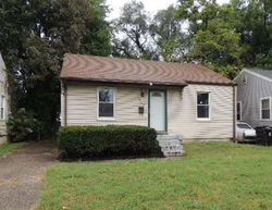 Foreclosure Listing in ALGONQUIN PKWY LOUISVILLE, KY 40210