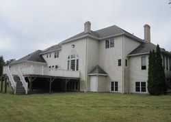 Foreclosure Listing in ELIZABETH RD BOLTON, CT 06043