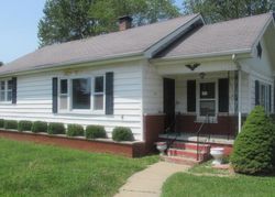 Foreclosure Listing in N PARK AVE HERRIN, IL 62948