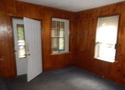 Foreclosure Listing in LAUREL AVE FLORENCE, NJ 08518
