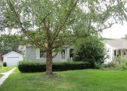 Foreclosure Listing in MOULTRIE AVE MATTOON, IL 61938