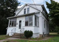 Foreclosure Listing in ROBERTS ST NEWINGTON, CT 06111