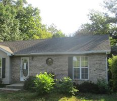 Foreclosure Listing in TROY OFALLON RD TROY, IL 62294