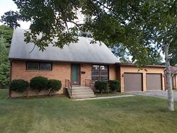 Foreclosure Listing in COLLEGE AVE WINTHROP HARBOR, IL 60096