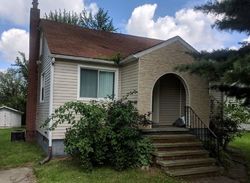 Foreclosure Listing in ELMWOOD ST ELYRIA, OH 44035