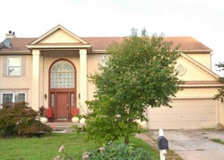  E Meadowbrook Cir, Sicklerville NJ