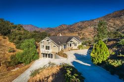 Foreclosure Listing in FARNHAM RD OJAI, CA 93023