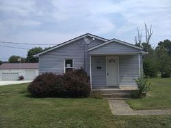 Foreclosure Listing in CLEVELAND ST JERSEYVILLE, IL 62052