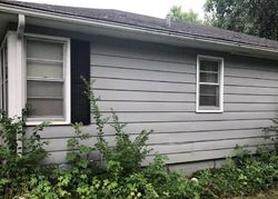 Foreclosure Listing in EDGEWOOD LN N CENTRALIA, IL 62801