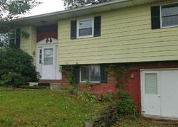 Foreclosure Listing in LEE ANN LN CLARKS SUMMIT, PA 18411