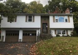 Foreclosure Listing in STONEYCREST DR MERIDEN, CT 06450