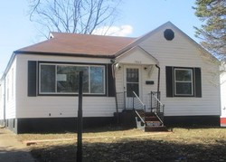 Foreclosure Listing in MADISON DR SAINT LOUIS, MO 63133