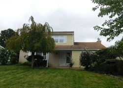 Foreclosure Listing in YEATES DR NEW CASTLE, DE 19720