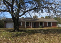 Foreclosure in  OAKVIEW DR Como, MS 38619