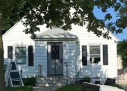 Foreclosure Listing in 41ST AVE KENOSHA, WI 53142